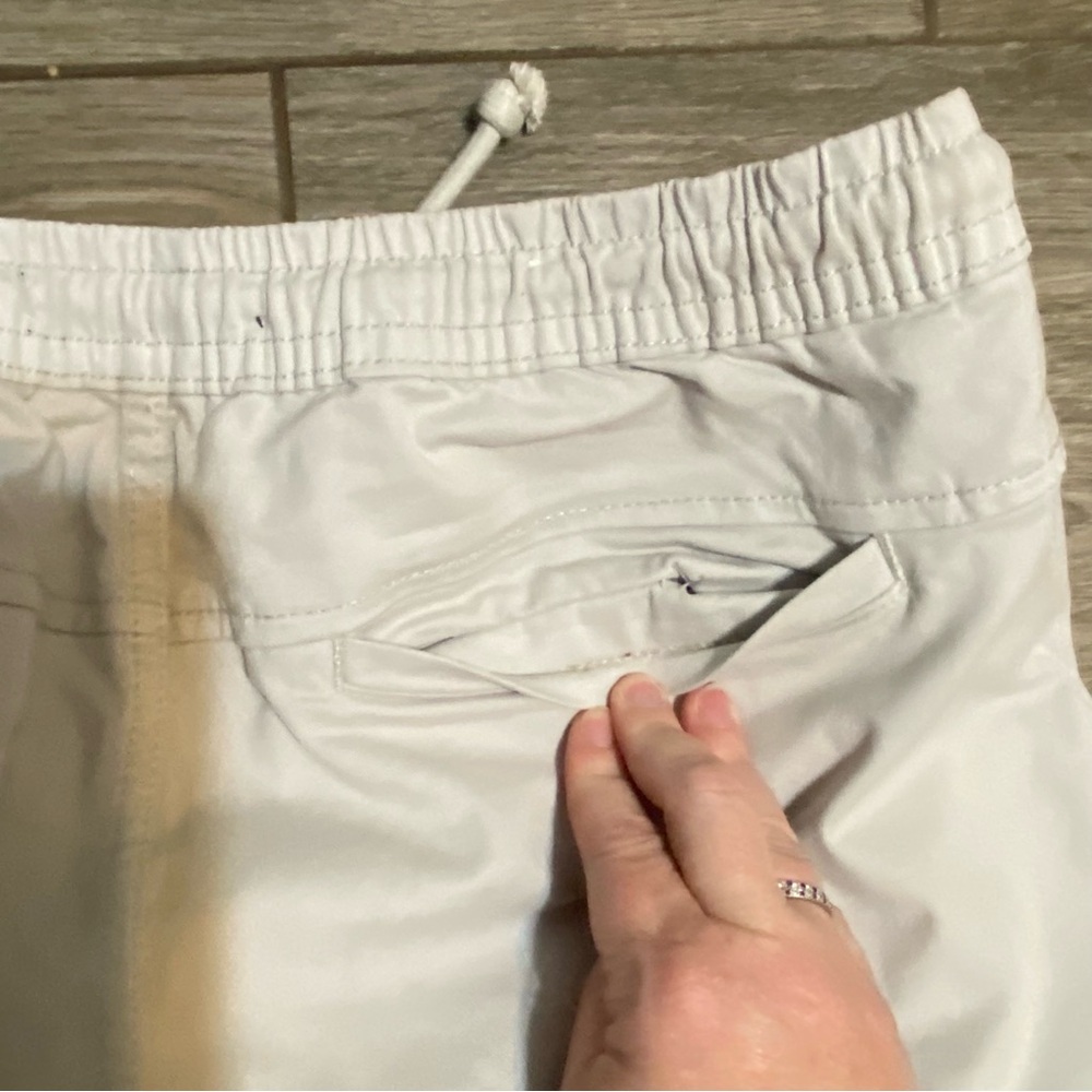 Zara XL Beige Cargo Joggers - Picture 8 of 10